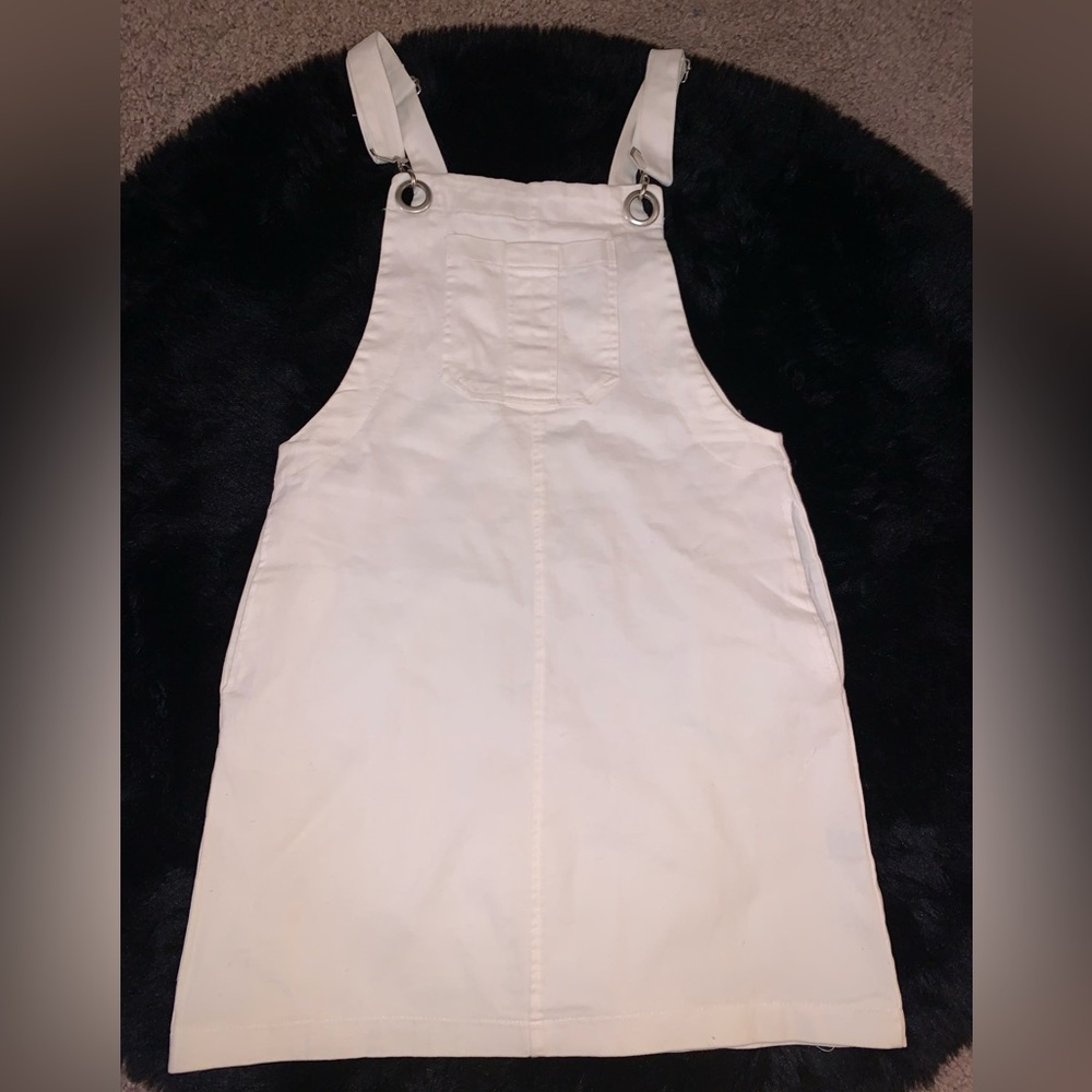 White shirt jumper suit